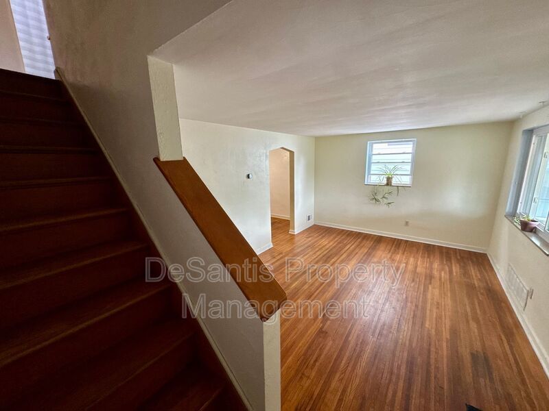 Charming 2 Bed 1 Bath in Beechview! property image