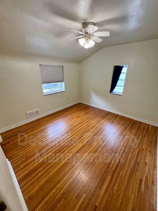 Charming 2 Bed 1 Bath in Beechview! property image