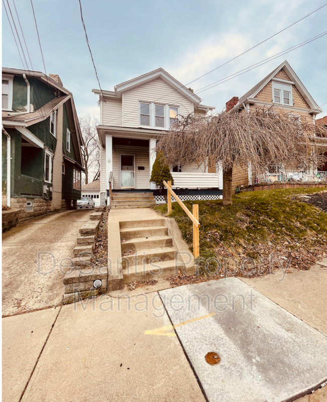 2 Bed 1 Bath- Pittsburgh Pa property image