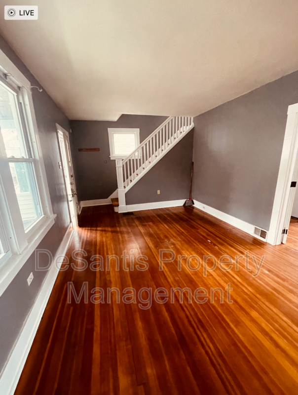 2 Bed 1 Bath- Pittsburgh Pa property image