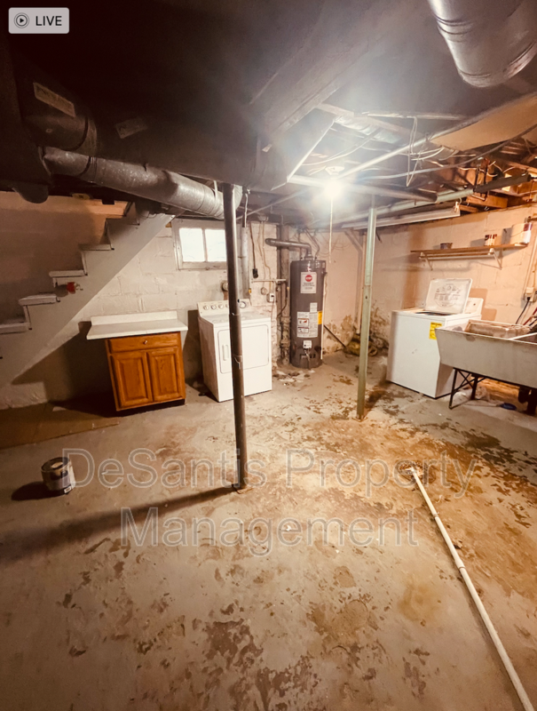 2 Bed 1 Bath- Pittsburgh Pa property image