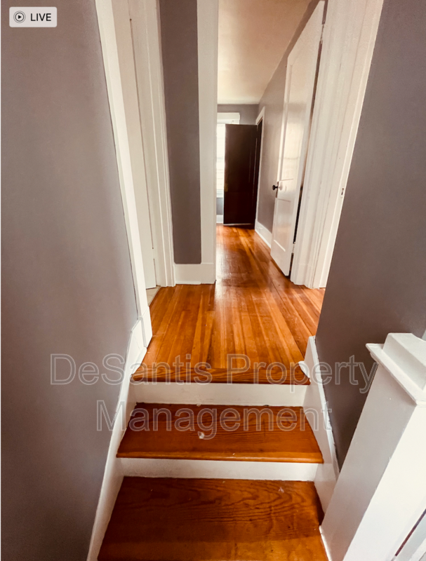 2 Bed 1 Bath- Pittsburgh Pa property image