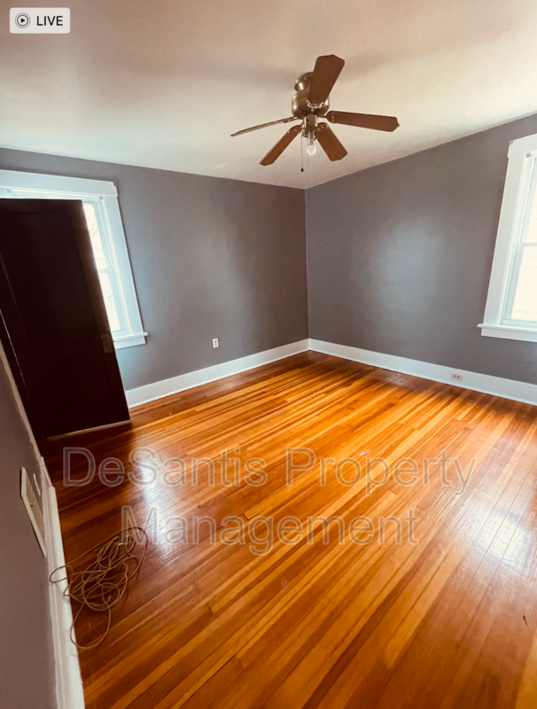 2 Bed 1 Bath- Pittsburgh Pa property image