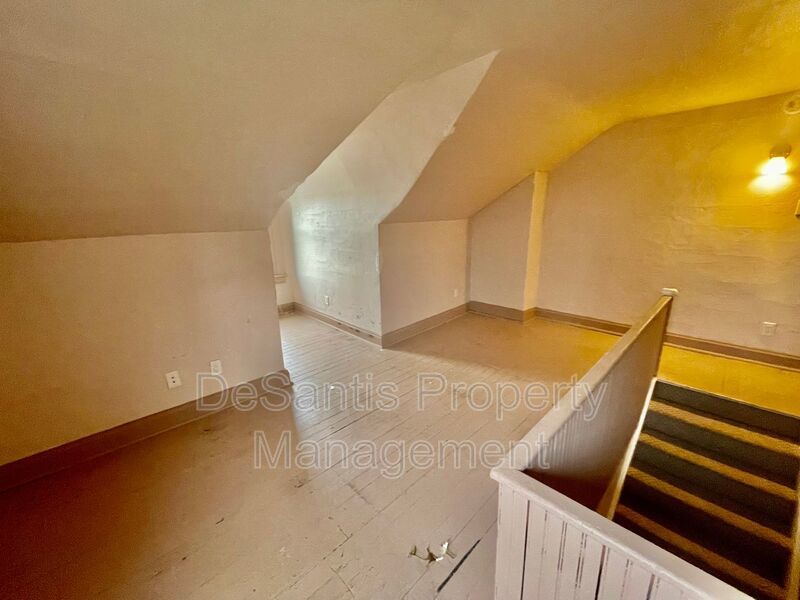 3 Bed 1 Bath-Pittsburgh PA property image