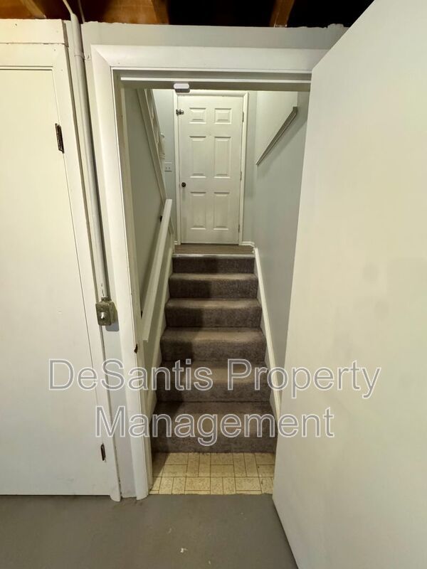 Charming 2 Bed 1 Bath in Cranberry! property image