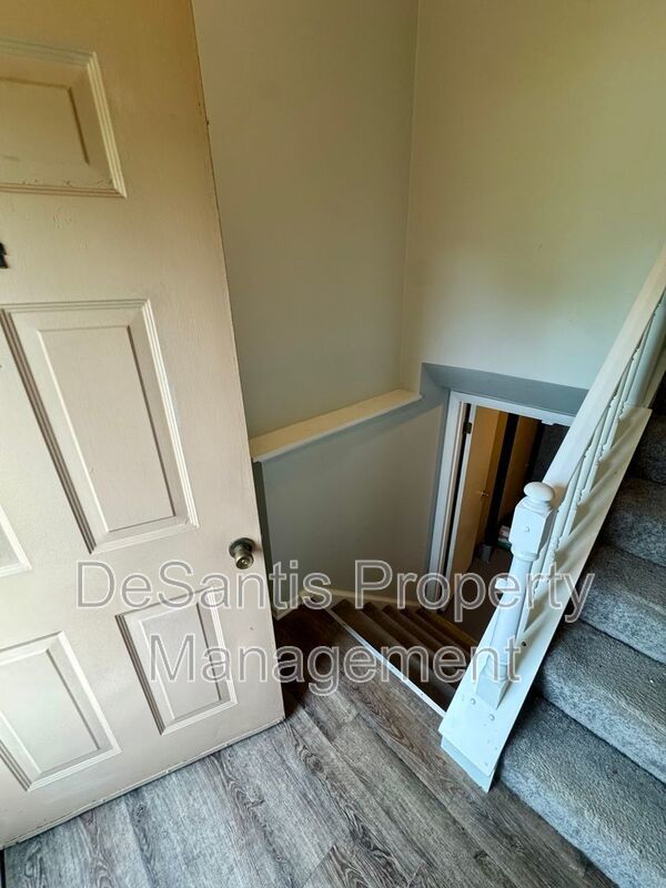Charming 2 Bed 1 Bath in Cranberry! property image
