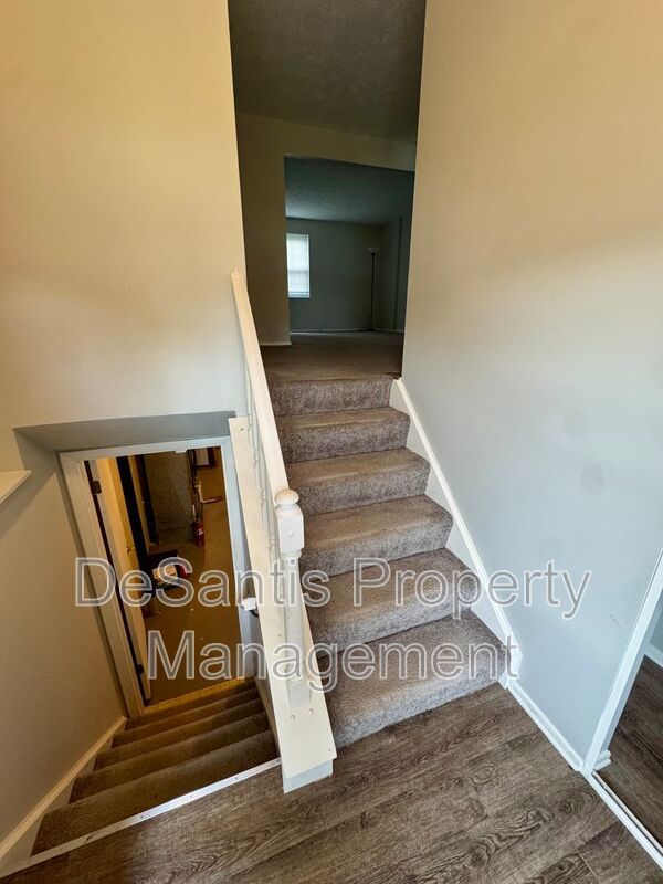 Charming 2 Bed 1 Bath in Cranberry! property image