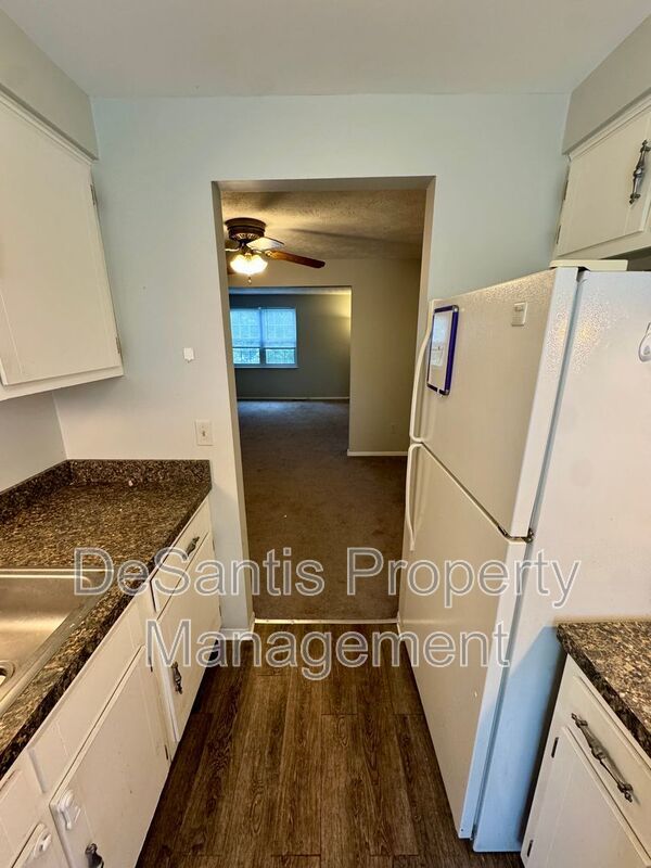 Charming 2 Bed 1 Bath in Cranberry! property image