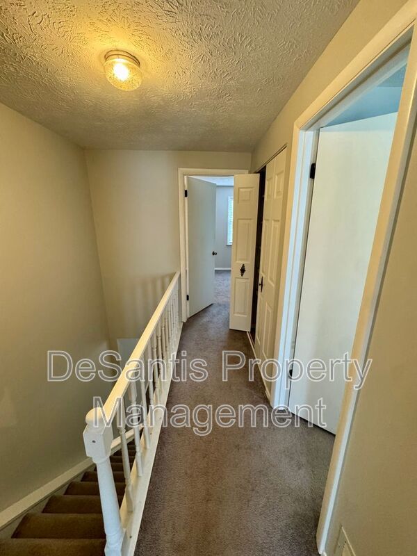 Charming 2 Bed 1 Bath in Cranberry! property image