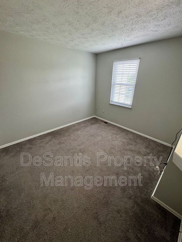 Charming 2 Bed 1 Bath in Cranberry! property image