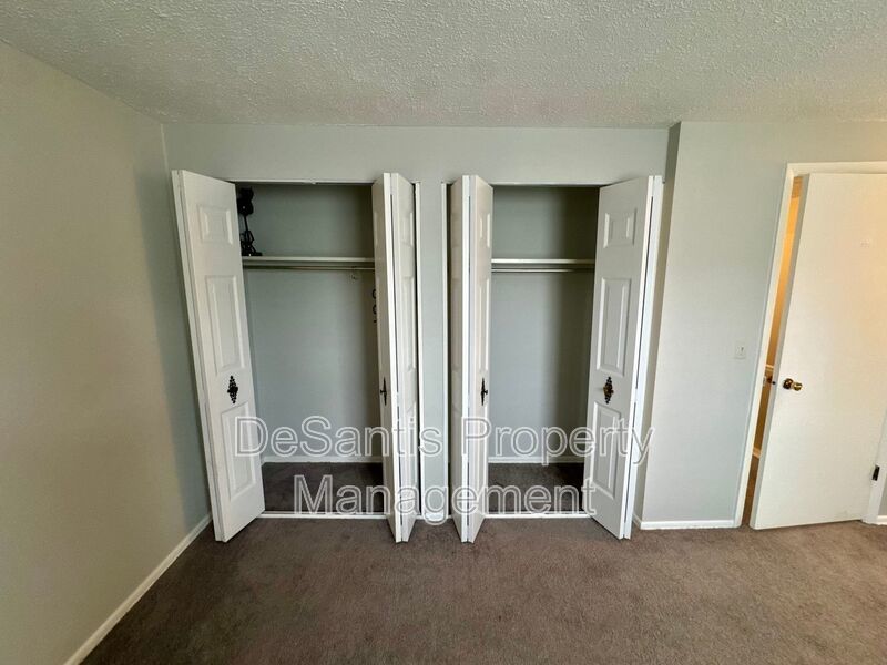 Charming 2 Bed 1 Bath in Cranberry! property image