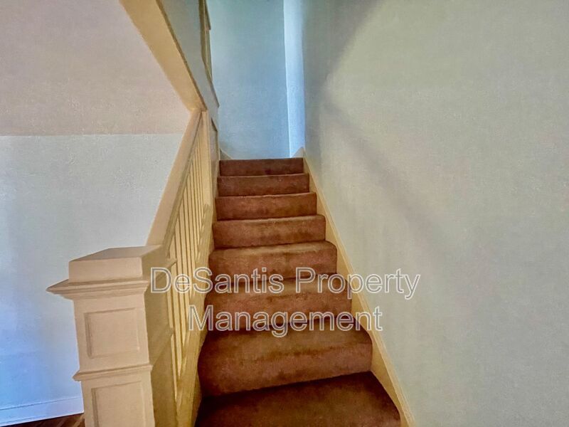 Charming Pittsburgh Retreat: 3-Bed Home with Hardwood Floors, Basement, and Private Porches property image