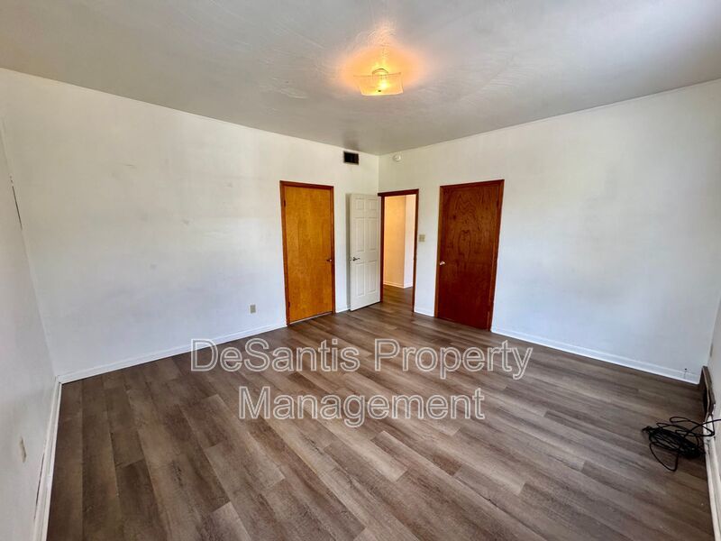 Spacious 2 Bed 1 Bath in Cheswick! property image