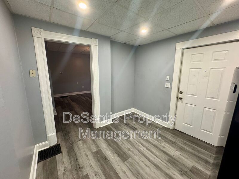 1 Bed 1 Bath Apt in Bellevue! property image