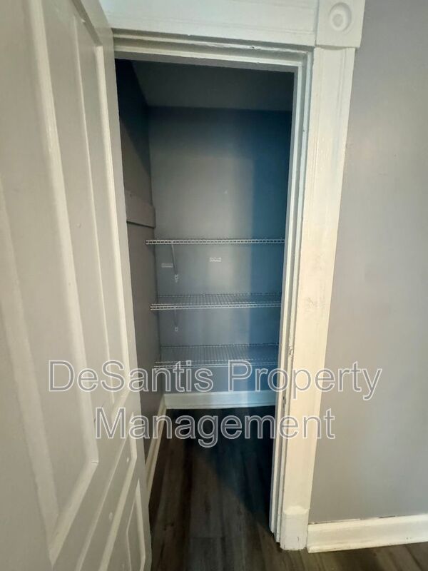 1 Bed 1 Bath Apt in Bellevue! property image