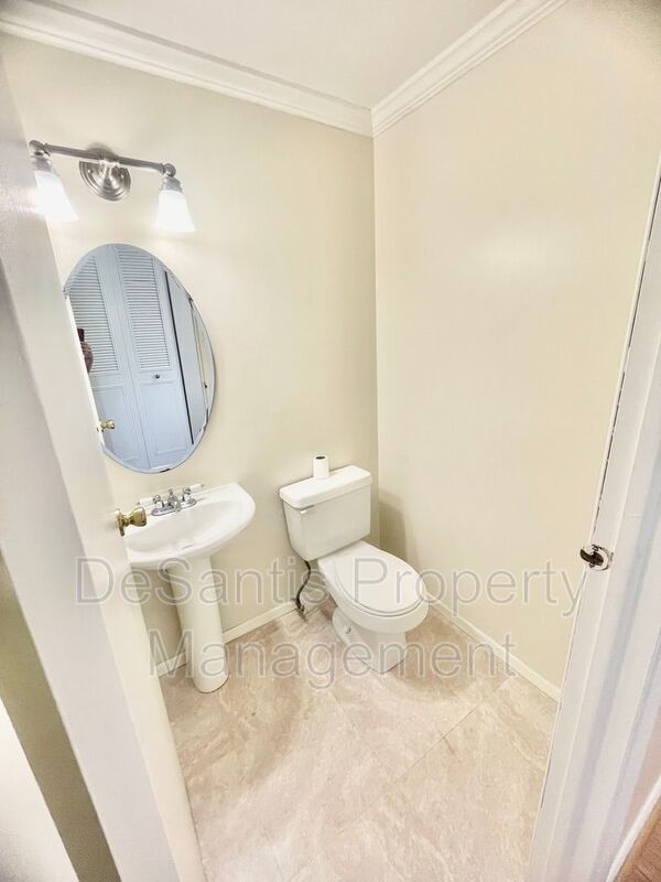 3 bed- 1.5 Bath- Bridgeville Pa property image