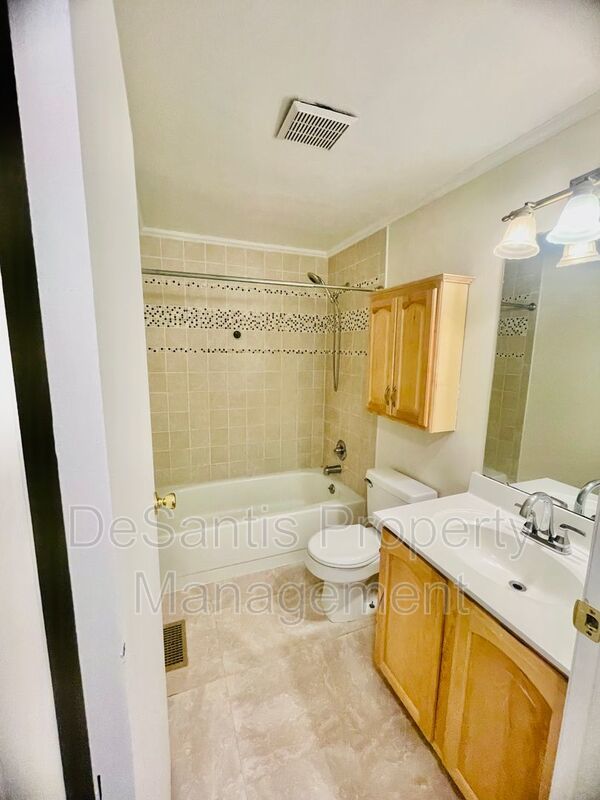 3 bed- 1.5 Bath- Bridgeville Pa property image