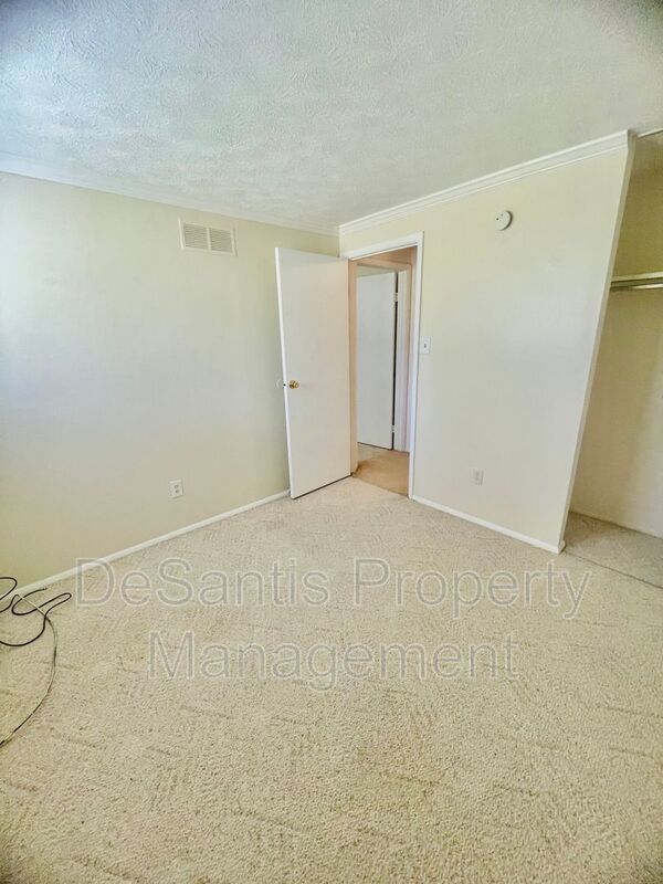 3 bed- 1.5 Bath- Bridgeville Pa property image