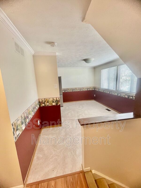 3 bed- 1.5 Bath- Bridgeville Pa property image