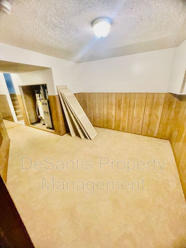 3 bed- 1.5 Bath- Bridgeville Pa property image