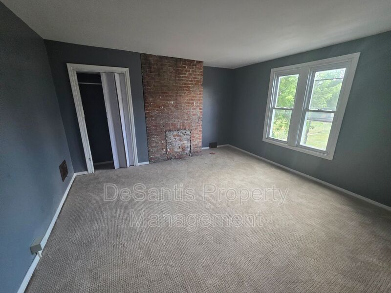McKeesport - 3 Bed 1 Bath - Home for Rent property image