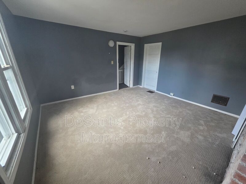 McKeesport - 3 Bed 1 Bath - Home for Rent property image