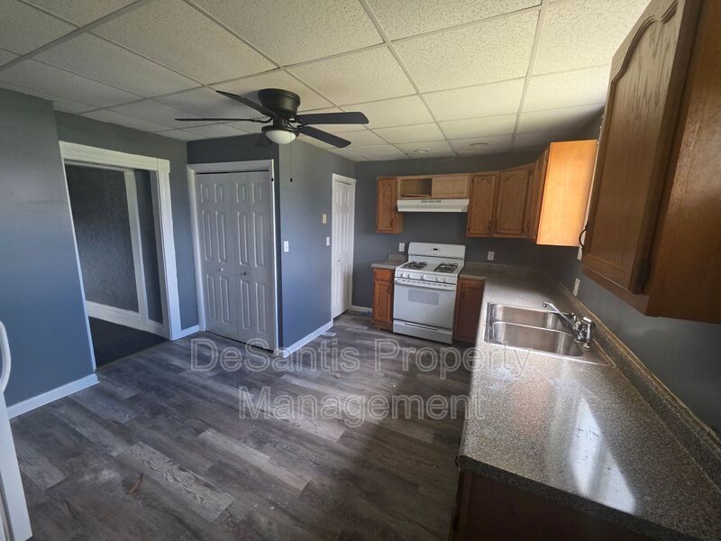 McKeesport - 3 Bed 1 Bath - Home for Rent property image