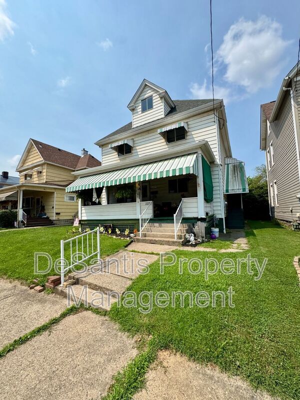 Spacious and Well Maintained 5 bed Apt in New Kensington! property image