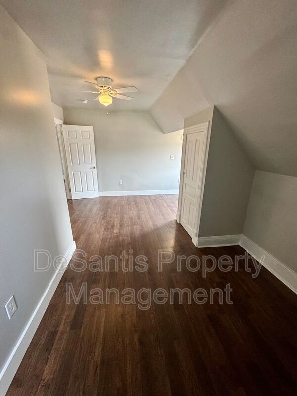 Spacious and Well Maintained 5 bed Apt in New Kensington! property image