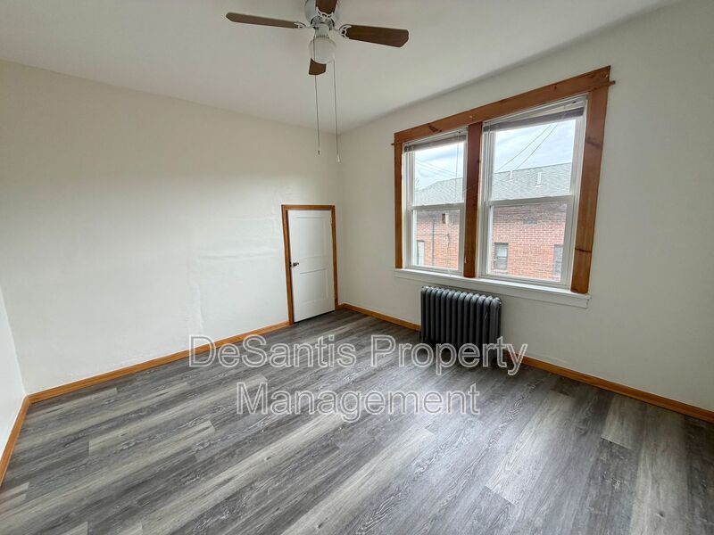 Pittsburgh - 1 bed 1 bath - Updated Apartment for Rent property image