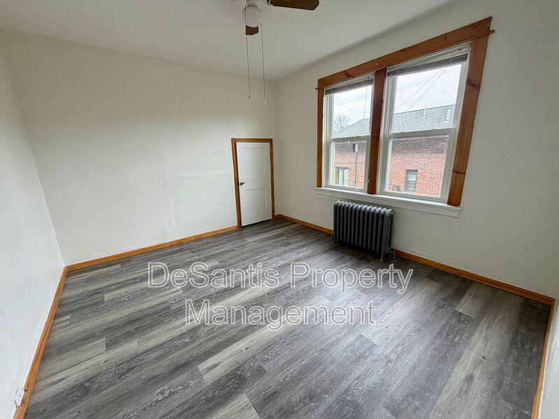 Pittsburgh - 1 bed 1 bath - Updated Apartment for Rent property image