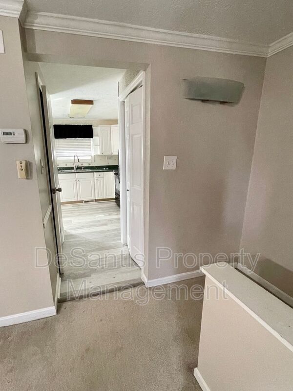 South Fayette - Spacious 3 Bedroom, 2.5 Bath Townhouse - Hunting Ridge Community property image