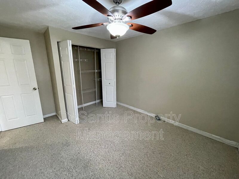 South Fayette - Spacious 3 Bedroom, 2.5 Bath Townhouse - Hunting Ridge Community property image