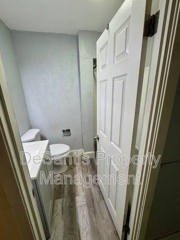 4 Bed 2 Bath Apt in Carrick! property image
