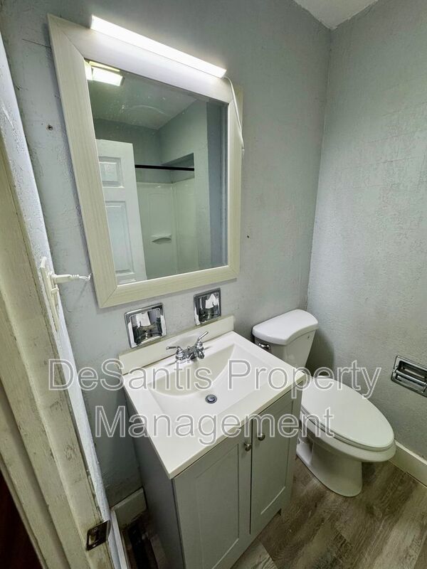 4 Bed 2 Bath Apt in Carrick! property image