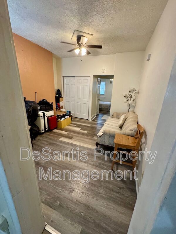 Spacious Studio/1 Bedroom Apt in Troy Hill! property image
