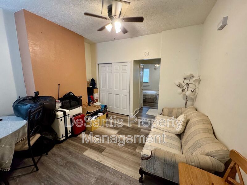 Spacious Studio/1 Bedroom Apt in Troy Hill! property image