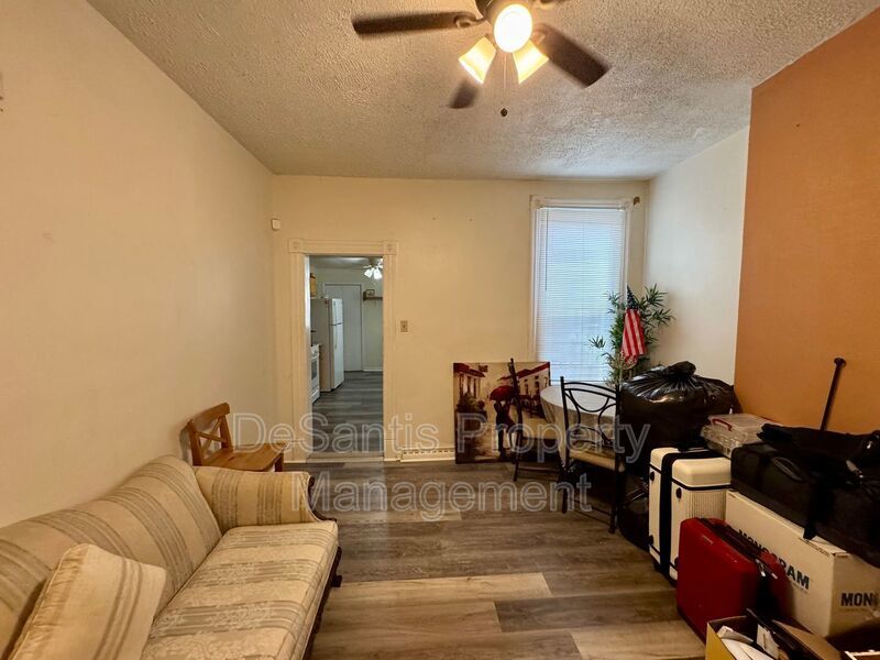 Spacious Studio/1 Bedroom Apt in Troy Hill! property image