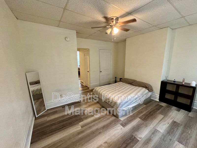 Spacious Studio/1 Bedroom Apt in Troy Hill! property image