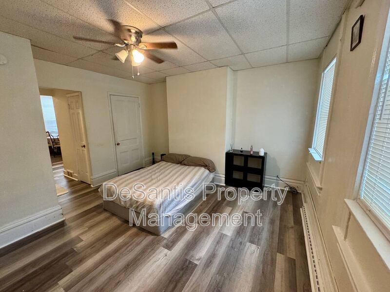 Spacious Studio/1 Bedroom Apt in Troy Hill! property image