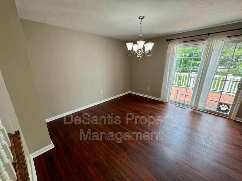 Move-In Ready Wexford Home Featuring Modern Updates and an Attached Two-Car property image