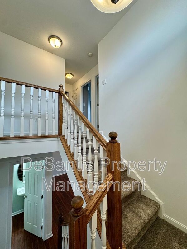 Move-In Ready Wexford Home Featuring Modern Updates and an Attached Two-Car property image
