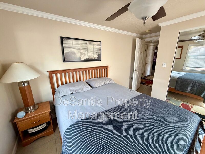 Neville Island - 2 Bed 1 Bath - Apartment for Rent property image