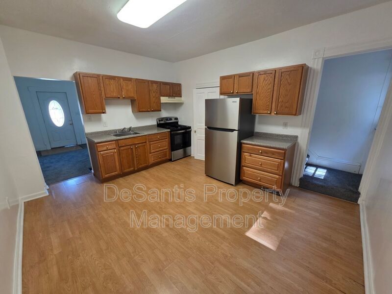 2 Bed 1 Bath- Pittsburgh PA property image
