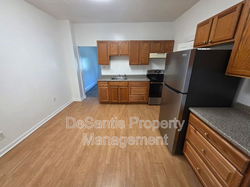2 Bed 1 Bath- Pittsburgh PA property image