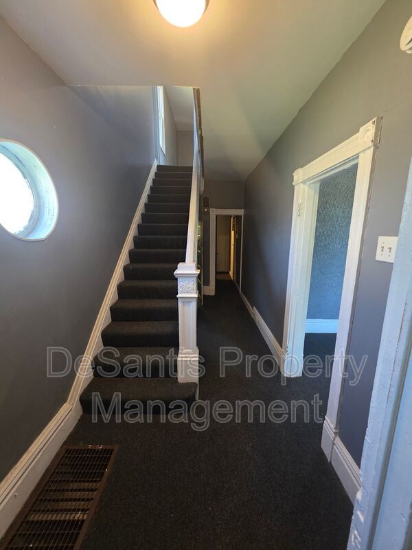 McKeesport - 3 Bed 2 Bath - Home for Rent property image