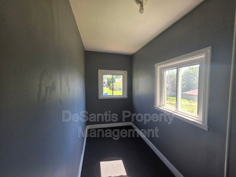 McKeesport - 3 Bed 2 Bath - Home for Rent property image