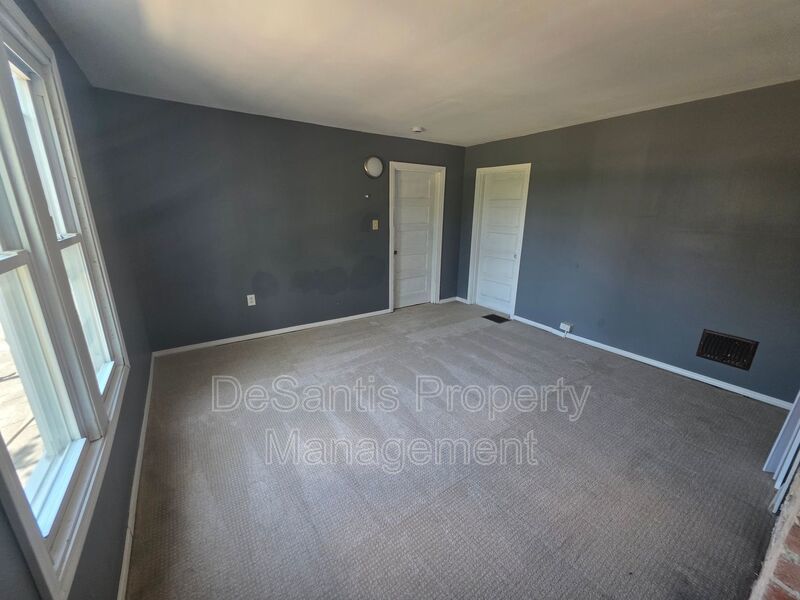 McKeesport - 3 Bed 2 Bath - Home for Rent property image