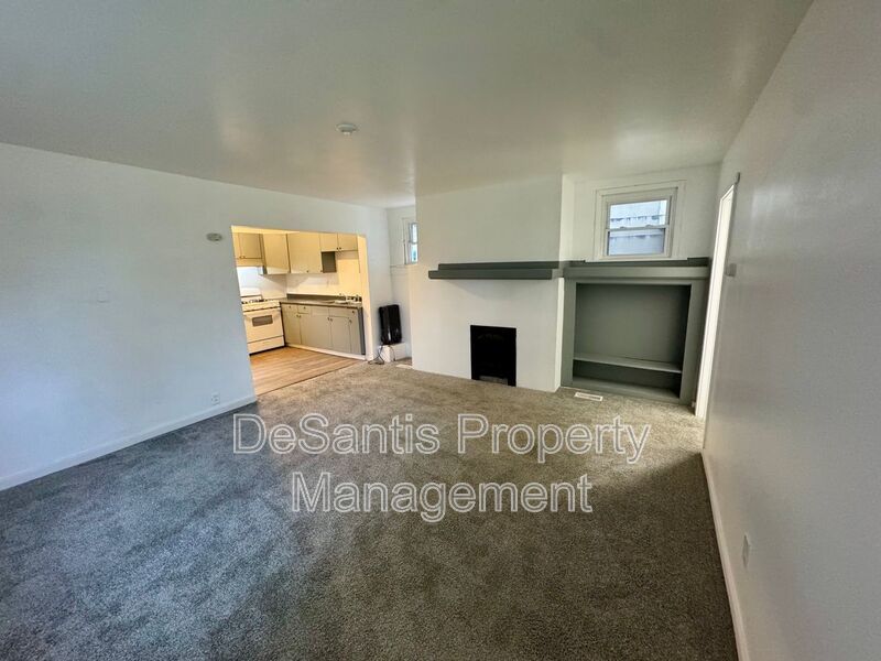 Charming 3 Bed 1 Bath Home! Recently Updated! property image