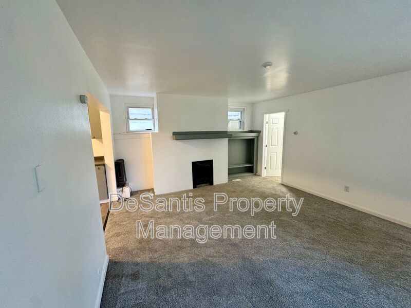 Charming 3 Bed 1 Bath Home! Recently Updated! property image